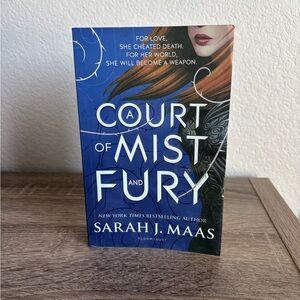 OOP A Court of Mist and Fury Book
